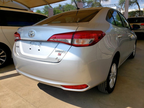 Imagen 4 de 6 de Toyota Yaris Sd S