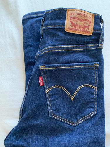 Jeans Levis