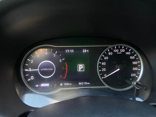 Nissan Kicks 1.6 16V FLEXSTART SL 4P XTRONIC