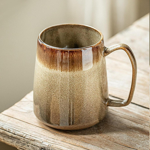 De Taza De Jugo De Leche En Espresso Con Manejo De 780 Ml De