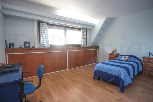 Imagen 30 de 30 de Casa En 3 Niveles De 4 Dormitorios, Jardín, Patio, Pileta, Quincho Y Parrilla - Caballito