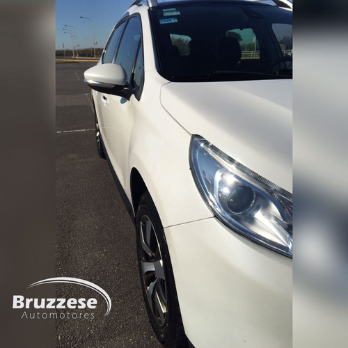 Peugeot 2008 1.6 Feline