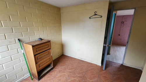 Departamento En Venta De 3 Dorm. En Cerrillos