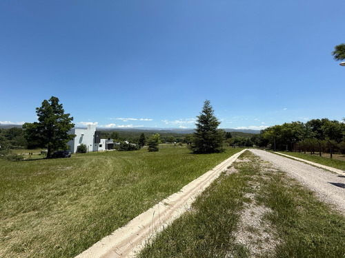 Terreno En Venta Carlos Paz Golf Country Club - Primera Etapa - Seguridad! Oportunidad !!