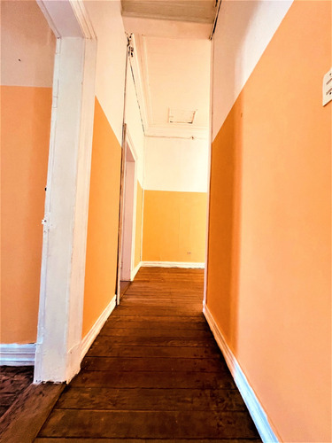 Vendo Amplia Casona Ubicada En Lautaro Rosas( Cerro Alegre )