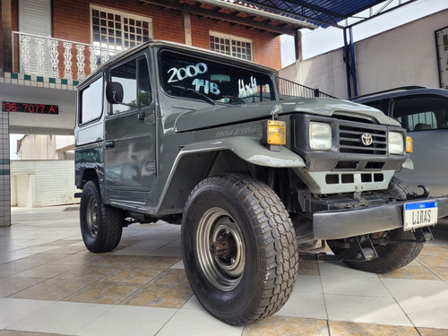 Toyota Bandeirante 3.7 Curto 3p