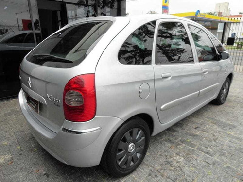 Imagem 5 de 12 de Citroen Xsara Picasso Exclusive 1.6 16v 4p