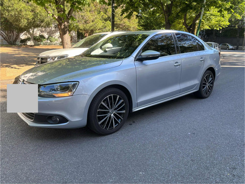 Volkswagen Vento 2.0 Sportline Tsi 200cv