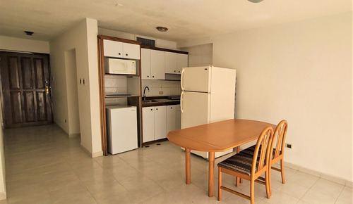 Apartamento De Vacaciones En Isla Margarita A 2 Cuadras De Farmatodo