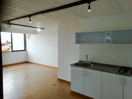 Apartaestudio Semiamueblado Con Vista A La Ciudad De Cali