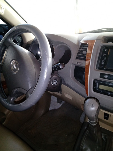 Toyota Sw4 3.0 I Srv C/cuero 4x4 (2009) 2010