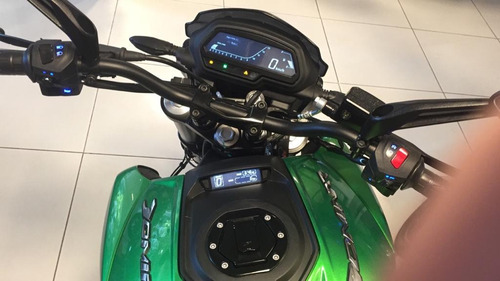 Imagen 8 de 10 de Bajaj Dominar 400 2022