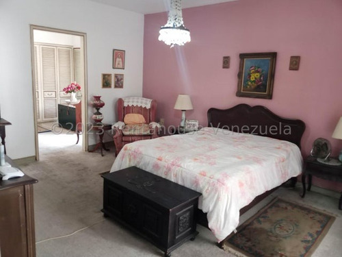 Se Vende Casa En Colinas De Bello Monte Mls #24-10622