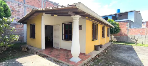 Venta De Casa Amoblada - Tucape