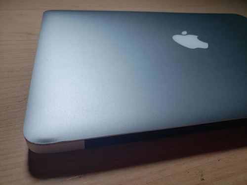 Pantalla Display Macbook Air 13 2013-2017 (Usado)