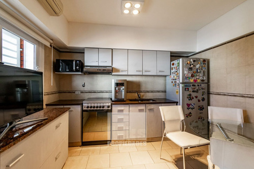 Casa Moderna Con Jardín, Piscina Y Terraza En Barracas