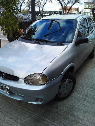 Imagen 1 de 5 de Chevrolet Corsa Classic 1.6 Gl Aa Dh 2007