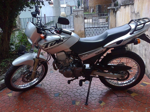 Imagem 1 de 8 de Yamaha Tdm225