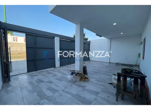 Casa Nueva En Venta En Colinas Del Real