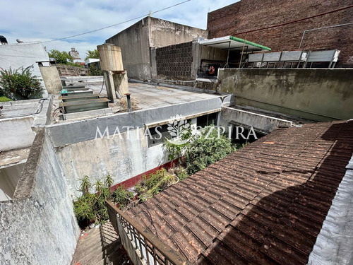 Venta De Casa 4 Ambientes En Mataderos, Capital Federal.