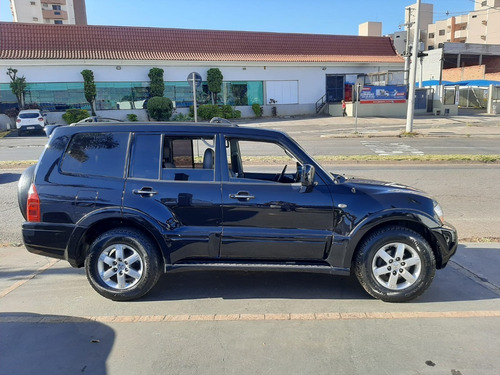 Imagem 10 de 25 de Mitsubischi Pajero Full 3.8 Automático 7 Lugares