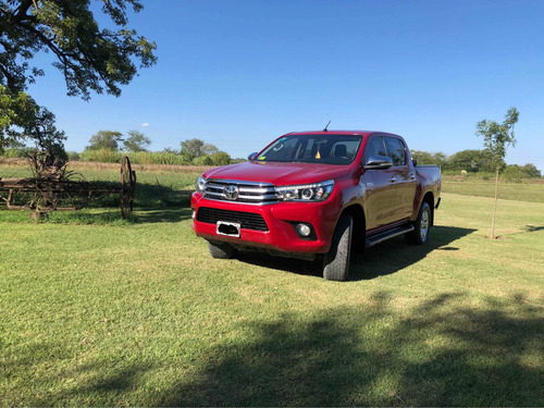 Toyota Hilux 2.8 Cd Srx 177cv 4x4 At 2016