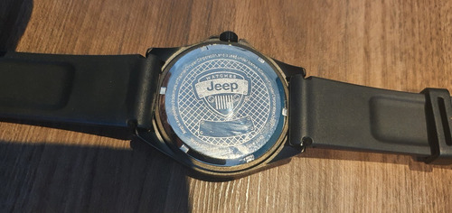 Relógio Jeep Quartz Preto Pulseira De Silicone Preto