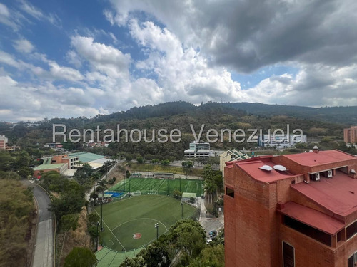 Ss: Vende Apartamento 25-17222 En Las Esmeraldas De 192,22 M2, 3h/4b/2pe2