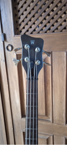 Bajo Warwick Corvette 1999