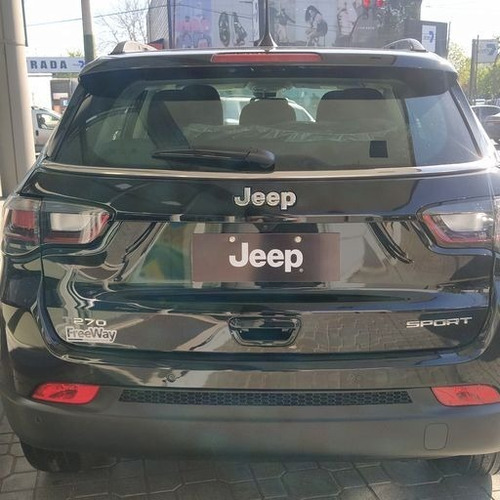 Imagen 6 de 15 de Jeep Compass Sport 1:3 4x2