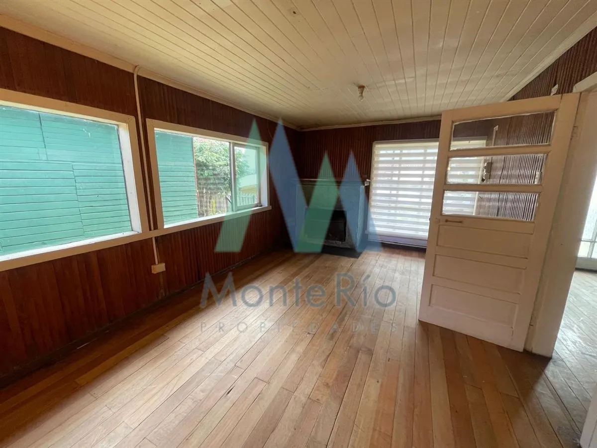 Imagen 5 de 22 de Casa En Venta De 6 Dorm. En Futrono