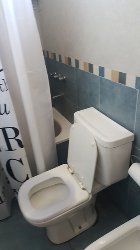 Imagen 7 de 12 de Departamento 3 Ambientes En Sáenz Peña C/terraza Y Parrilla Permuta Menor Valor