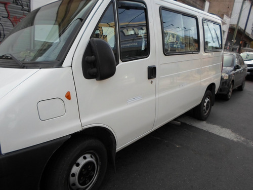 Imagen 2 de 8 de Peugeot Boxer 2.8 Td Minibús Con Aire