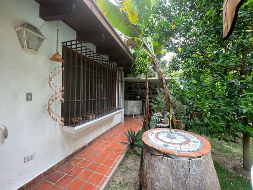 Imagen 27 de 30 de En Venta Casa Oportunidad El Peñon 340m2 4h 5b 4p Jardin Privacidad