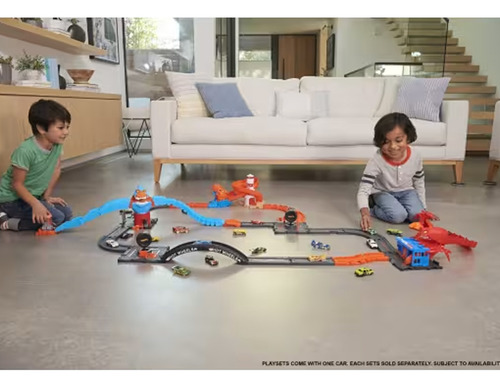 Pista Hot Wheels Nemesis Ataque Escorpion Flexible
