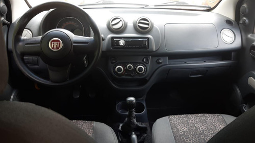 Imagem 7 de 12 de Fiat Uno Vivace Celeb.2012 Completo 1.0 Evo