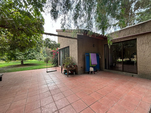 Se Vende Casa Parcela 3d, 2b, Jardín Formado Tipo Parque
