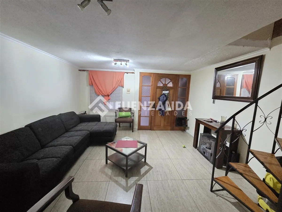 Imagen 5 de 14 de Casa En Venta De 2 Dorm Y Estac En Puente Alto