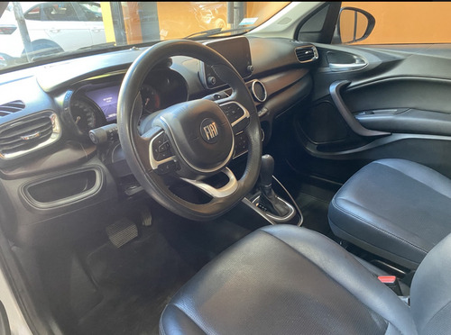 Fiat Cronos 1.8 16v Precision At6 Pack Premium