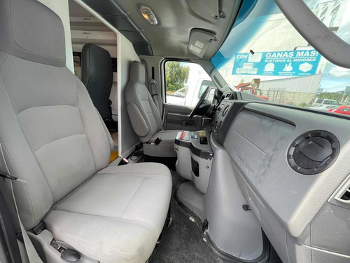 Imagen 9 de 15 de Ford Econoline Ambulancia Tipo 1