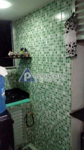 Apartamento À Venda, 2 Quartos, 1 Suíte, Copacabana - Rio De Janeiro/rj - 5911