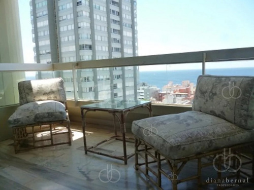 Imagen 8 de 14 de Punta Del Este, Península, Apartamento De 3 Dormitorios Y 2 Baños.- Ref: 54608