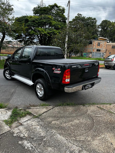 Toyota Hilux / CD4X4 SRV