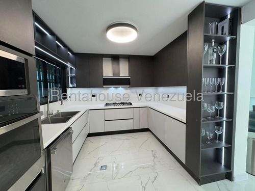 Encantadora Casa En Venta El Cafetal Rah Mls25-22537