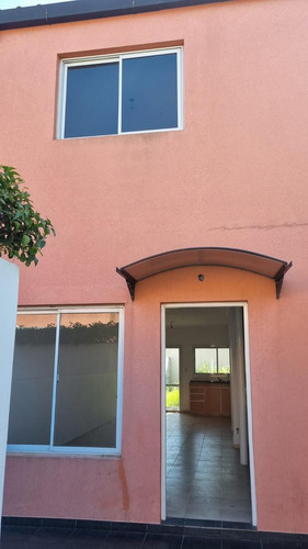 Oportunidad - Venta - Hermoso Duplex 3 Amb. Con Jardín - Apto Credito