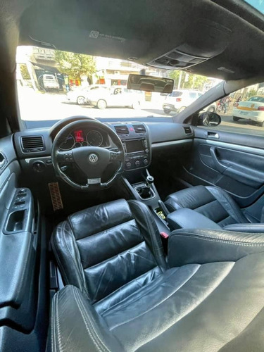 Volkswagen Vento Gli 2.0t (mar Motors)