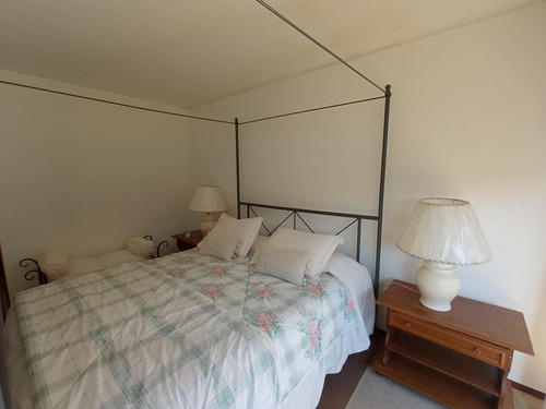 Imagen 23 de 30 de Venta Apartamento 3 Dormitorios En Suite Mas Dependencia Vista Al Mar Punta Del Este