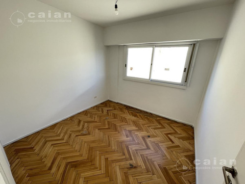 Imagen 15 de 24 de Depto. De 4 Amb. Con Dependencia - Balcón Terraza Al Frente - Or. Este - Almagro, Caba