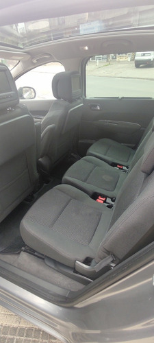 Imagen 16 de 20 de Peugeot 5008 2014 1.6 Feline Tiptronic 156cv