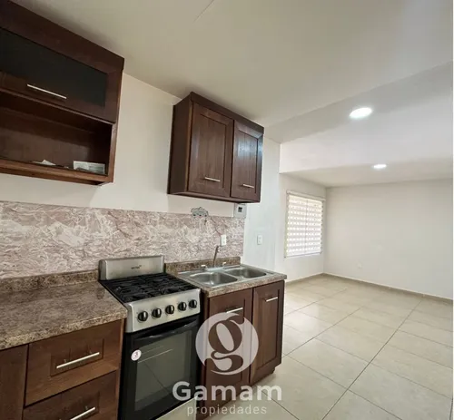 Casa En Venta En Fraccionamiento Real Madeira Pachuca Hidalgo Equipada